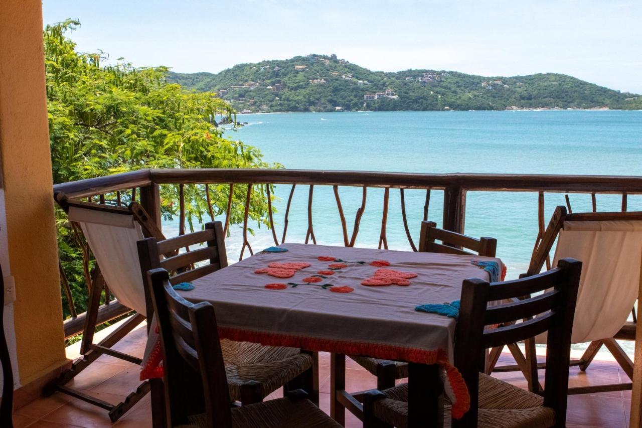 Casa Adriana Hotel Zihuatanejo Exterior foto