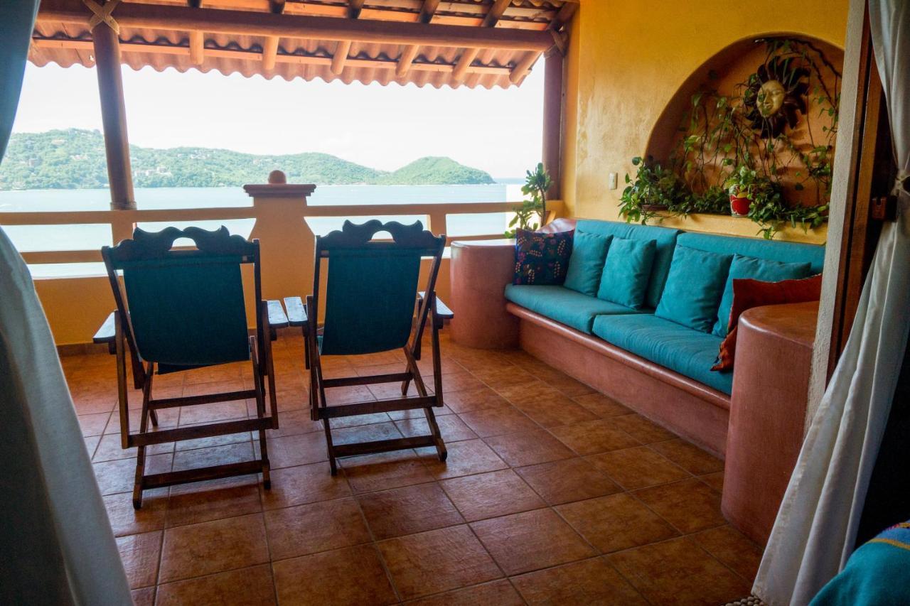 Casa Adriana Hotel Zihuatanejo Exterior foto